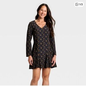 NWT Bell Sleeve Godet Mini A-Line Dress